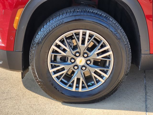 Used 2024 Chevrolet Traverse LT w/ Enhanced Driving Package FWD image 17