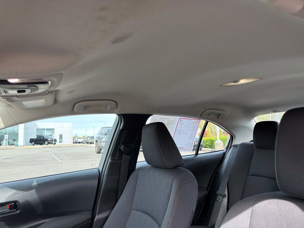 Used 2024 Toyota Corolla LE FWD image 19