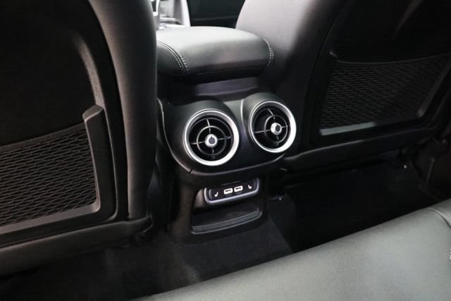 Used 2024 Alfa Romeo Stelvio Veloce AWD/4WD image 30