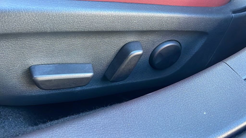 Used 2023 MAZDA MAZDA3 s image 14