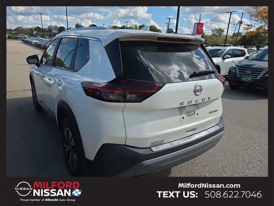 Certified 2023 Nissan Rogue SV w/ SV Premium B Package AWD/4WD image 3