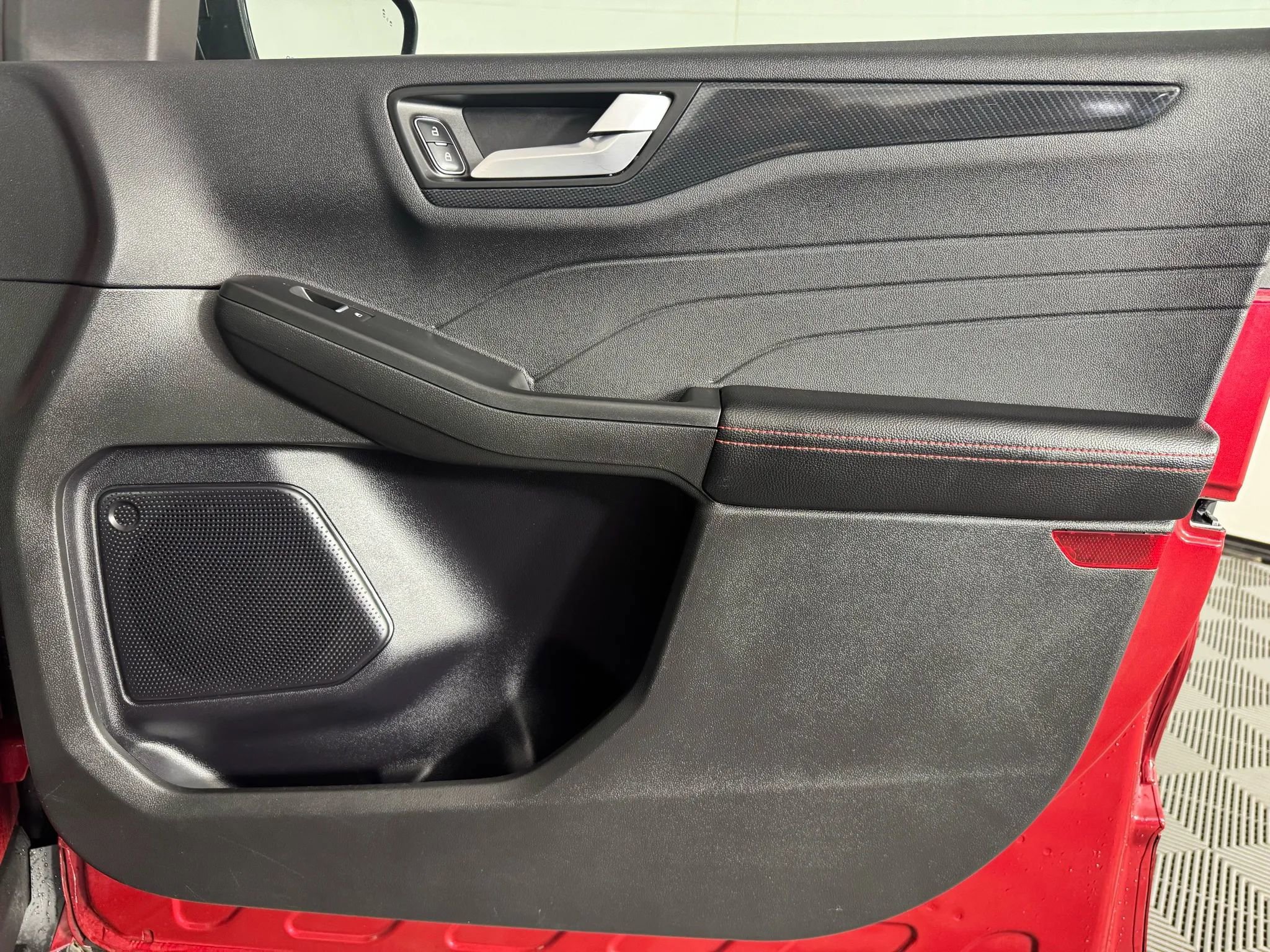 Used 2023 Ford Escape ST-Line w/ Tech Pack #1 image 41