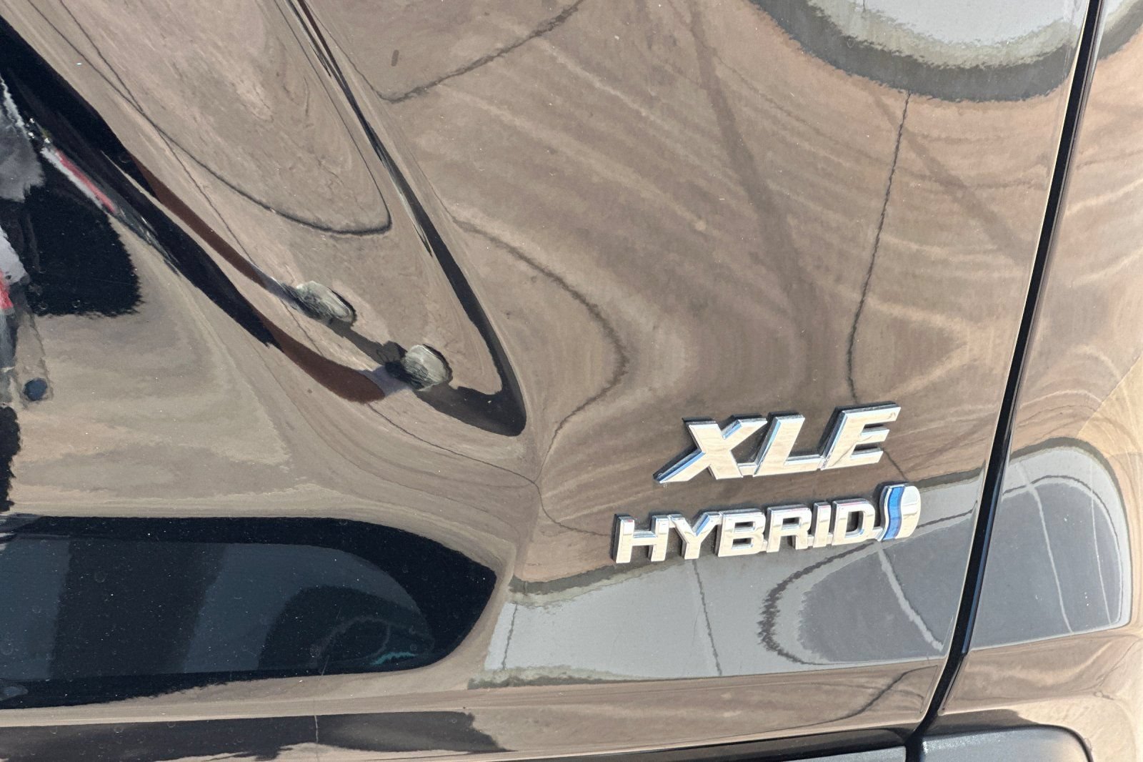 Certified 2021 Toyota RAV4 XLE AWD/4WD image 34