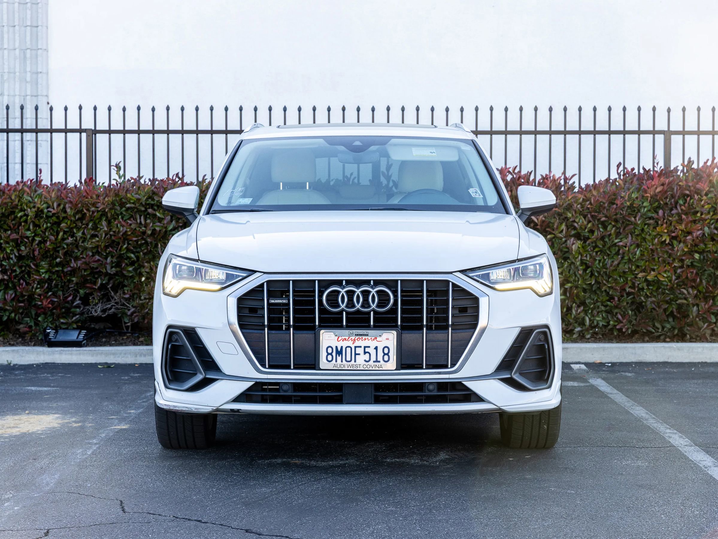 Used 2020 Audi Q3 2.0T Premium Plus w/ Premium Plus Package AWD/4WD image 2