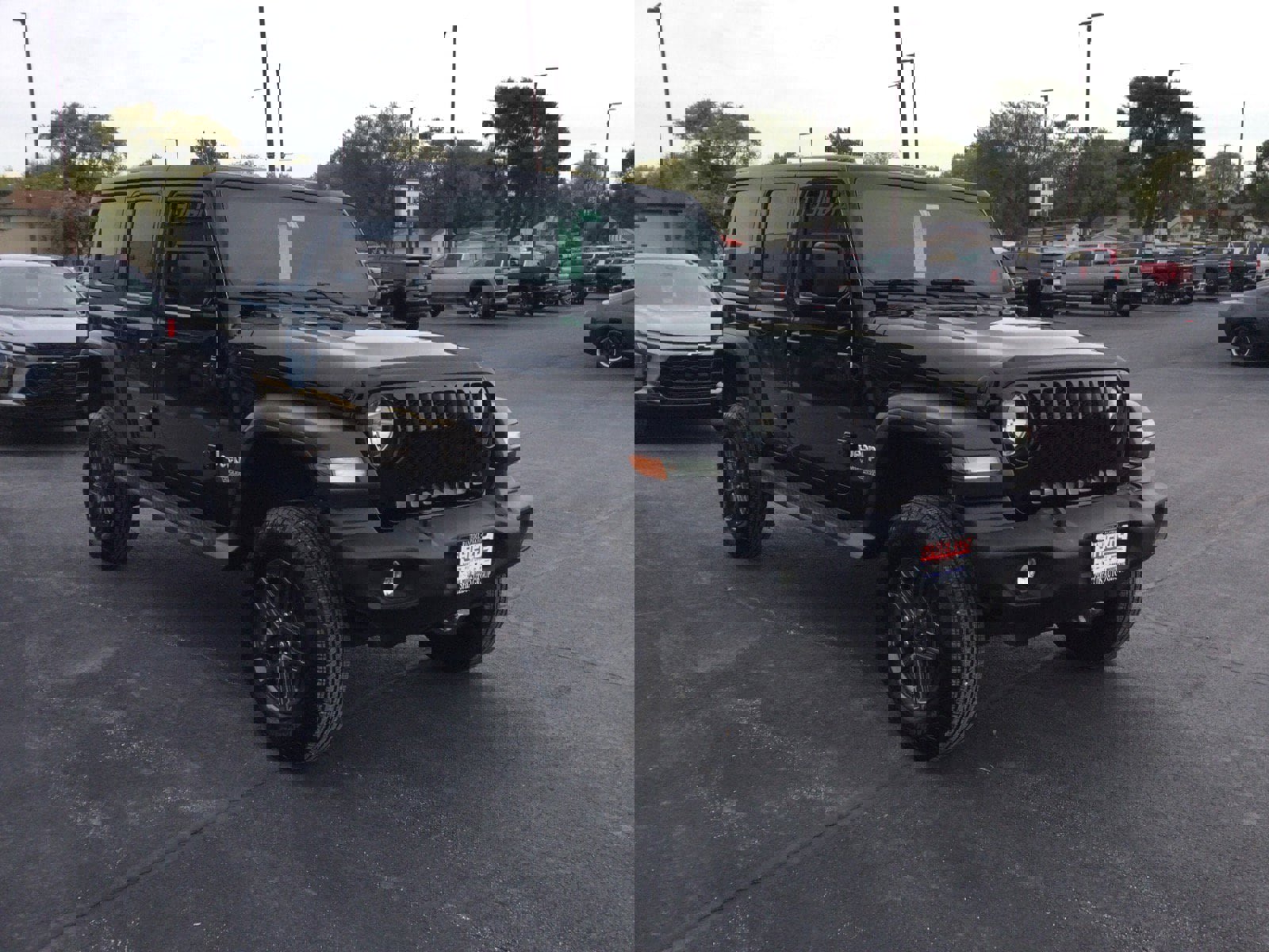 Used 2020 Jeep Wrangler Unlimited Sport S image 4