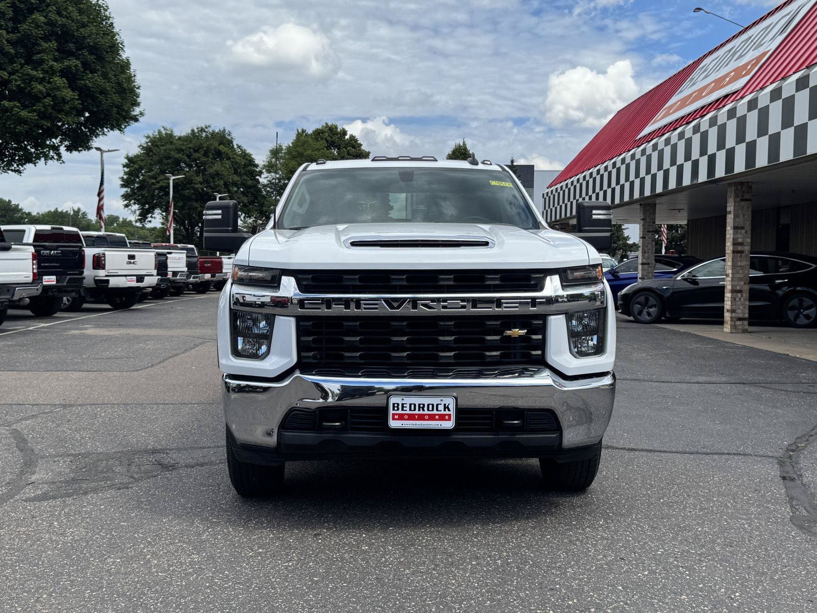 Used 2023 Chevrolet Silverado 2500 LT w/ Snow Plow Prep/Camper Package AWD/4WD image 2