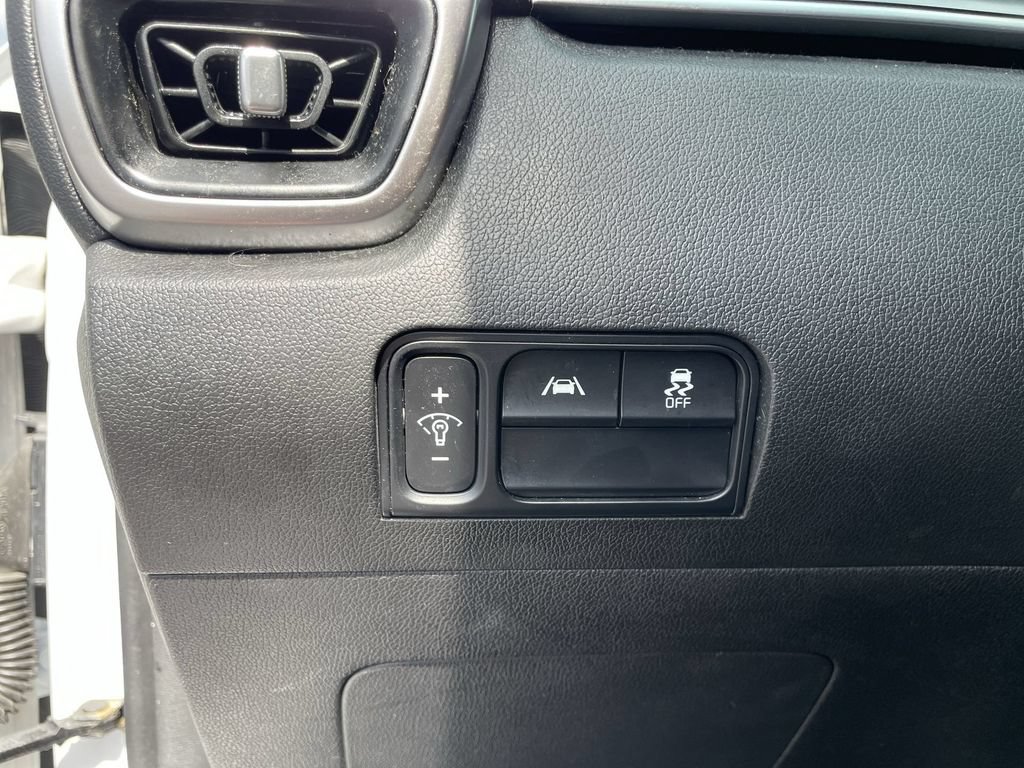 Used 2022 Kia Sorento LX AWD/4WD image 17