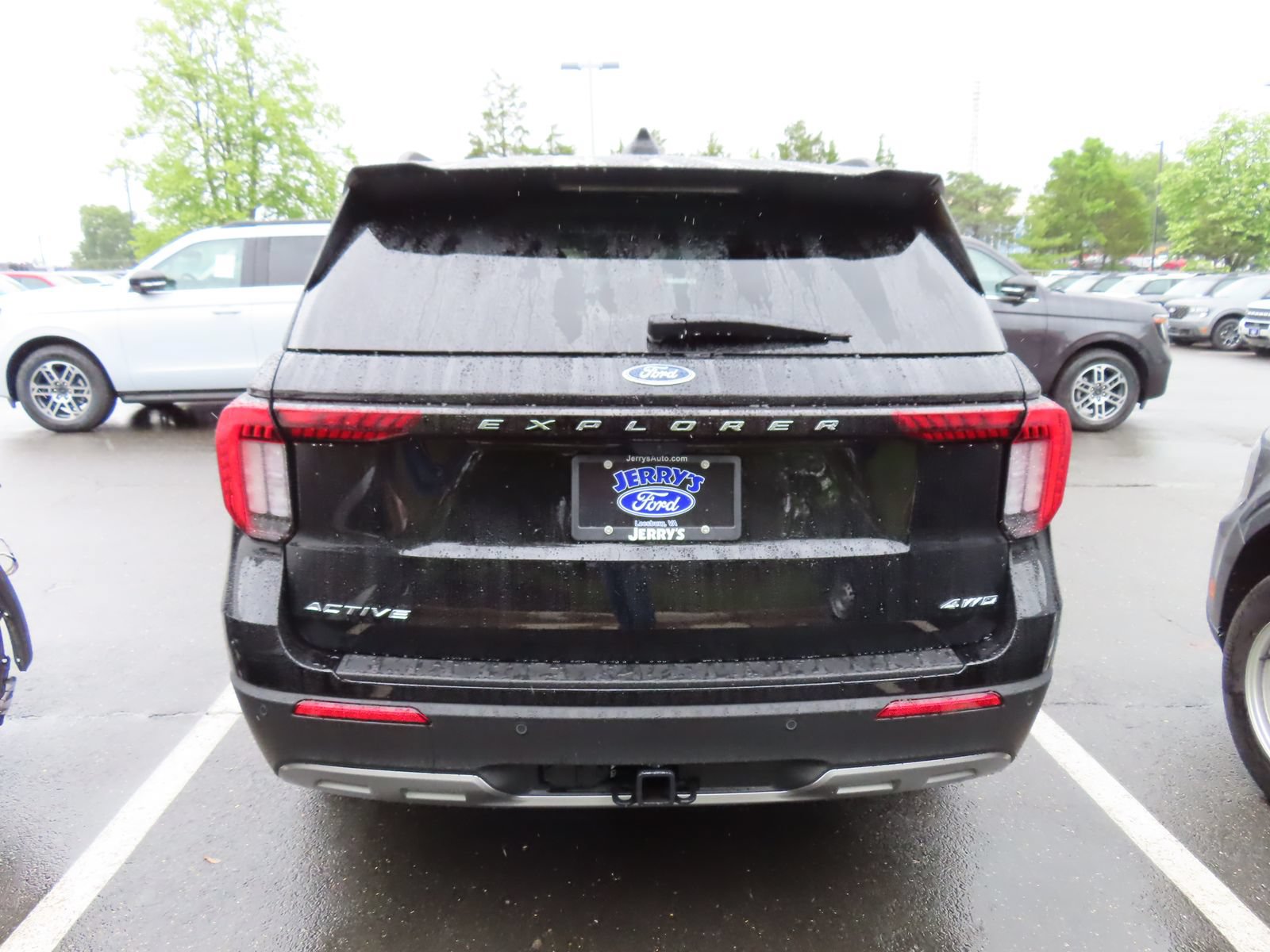 New 2026 Ford Explorer Active w/ Active Comfort Package AWD/4WD image 5