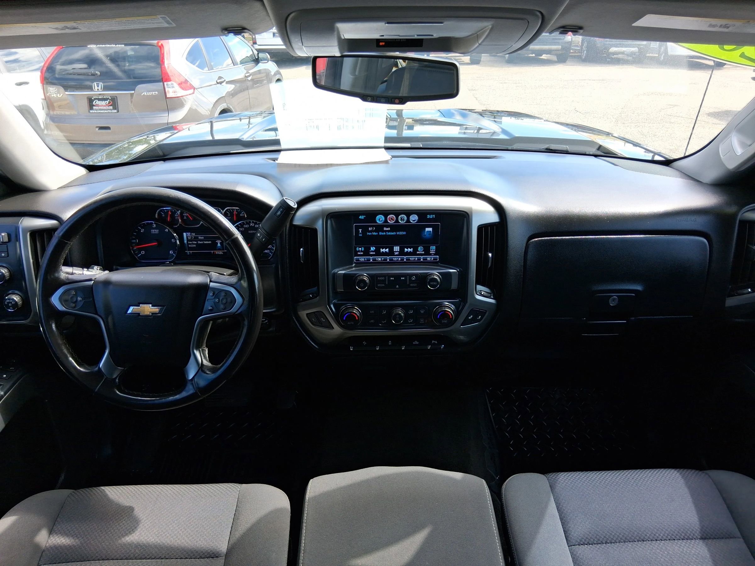 Used 2018 Chevrolet Silverado 1500 LT w/ All Star Edition AWD/4WD image 13