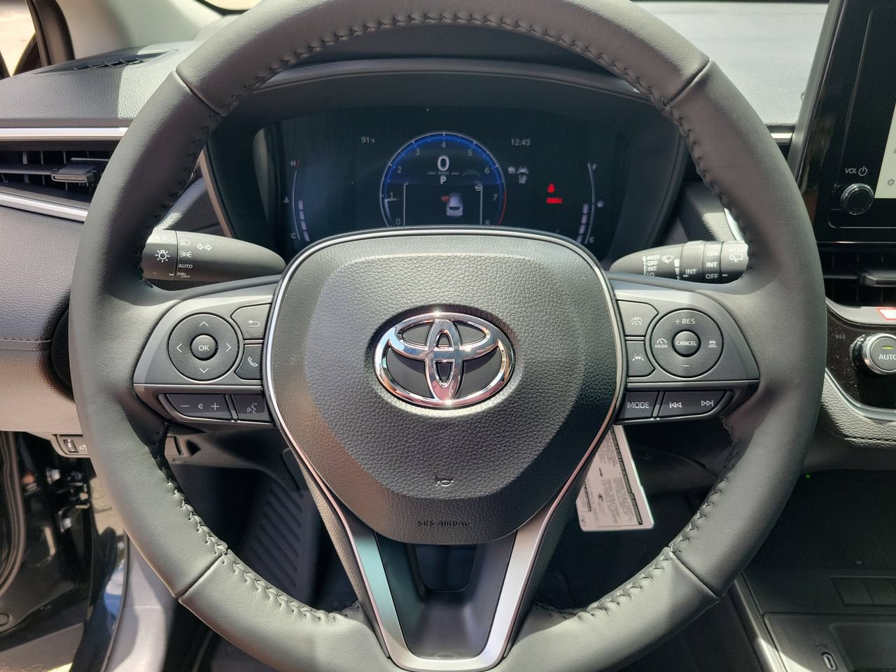 Used 2026 Toyota Corolla Cross LE w/ Moonroof Package FWD image 18
