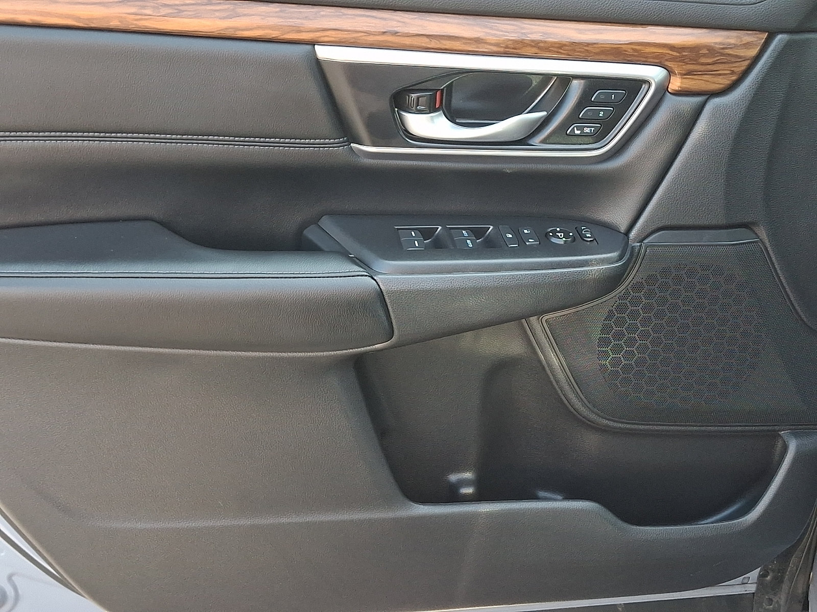 Used 2021 Honda CR-V EX-L image 13