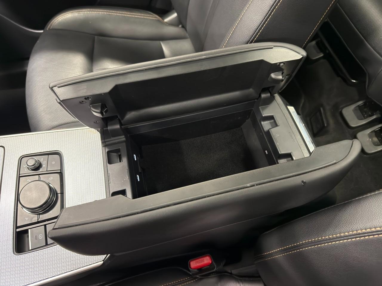 Used 2025 MAZDA CX-90 3.3 Turbo w/ Premium Sport Pkg image 13