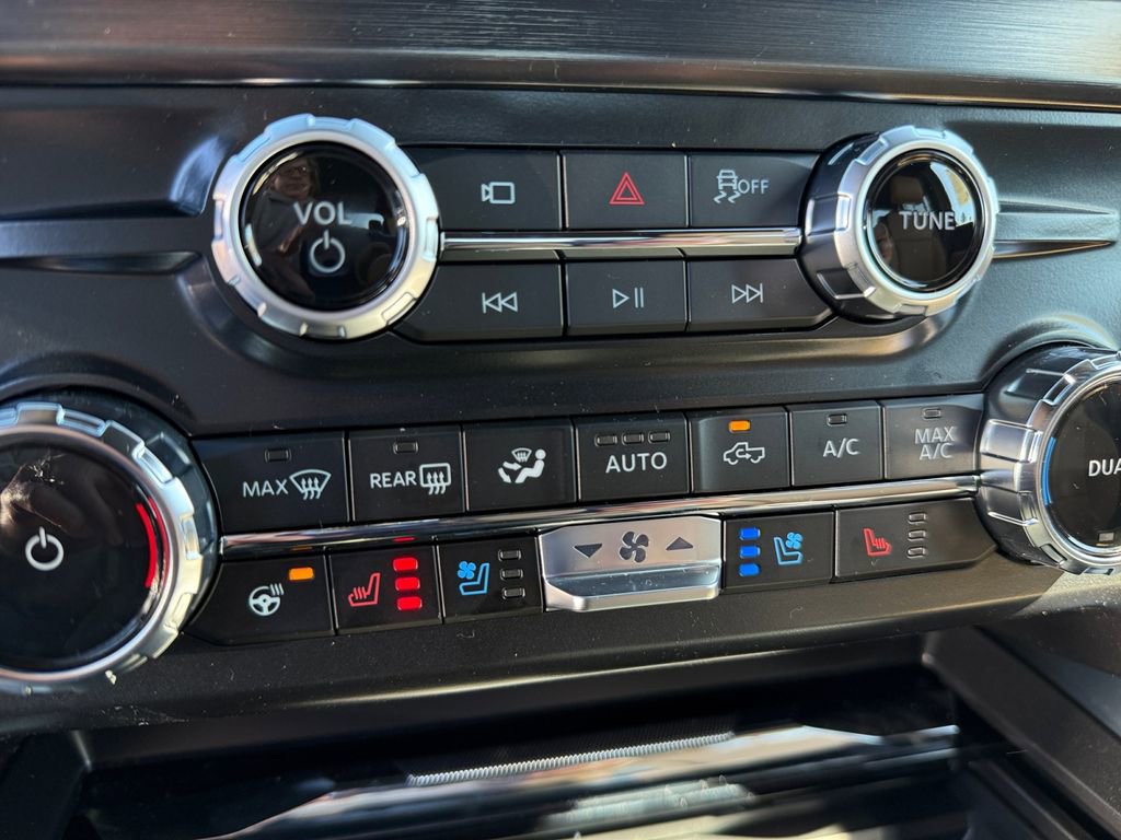 Used 2026 Ford F250 Lariat w/ Chrome Package image 21