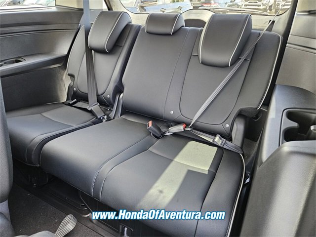 New 2026 Honda Odyssey Touring image 9