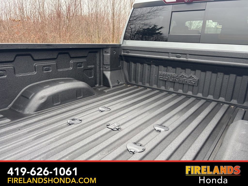 Used 2024 Chevrolet Silverado 3500 High Country w/ Technology Package image 67