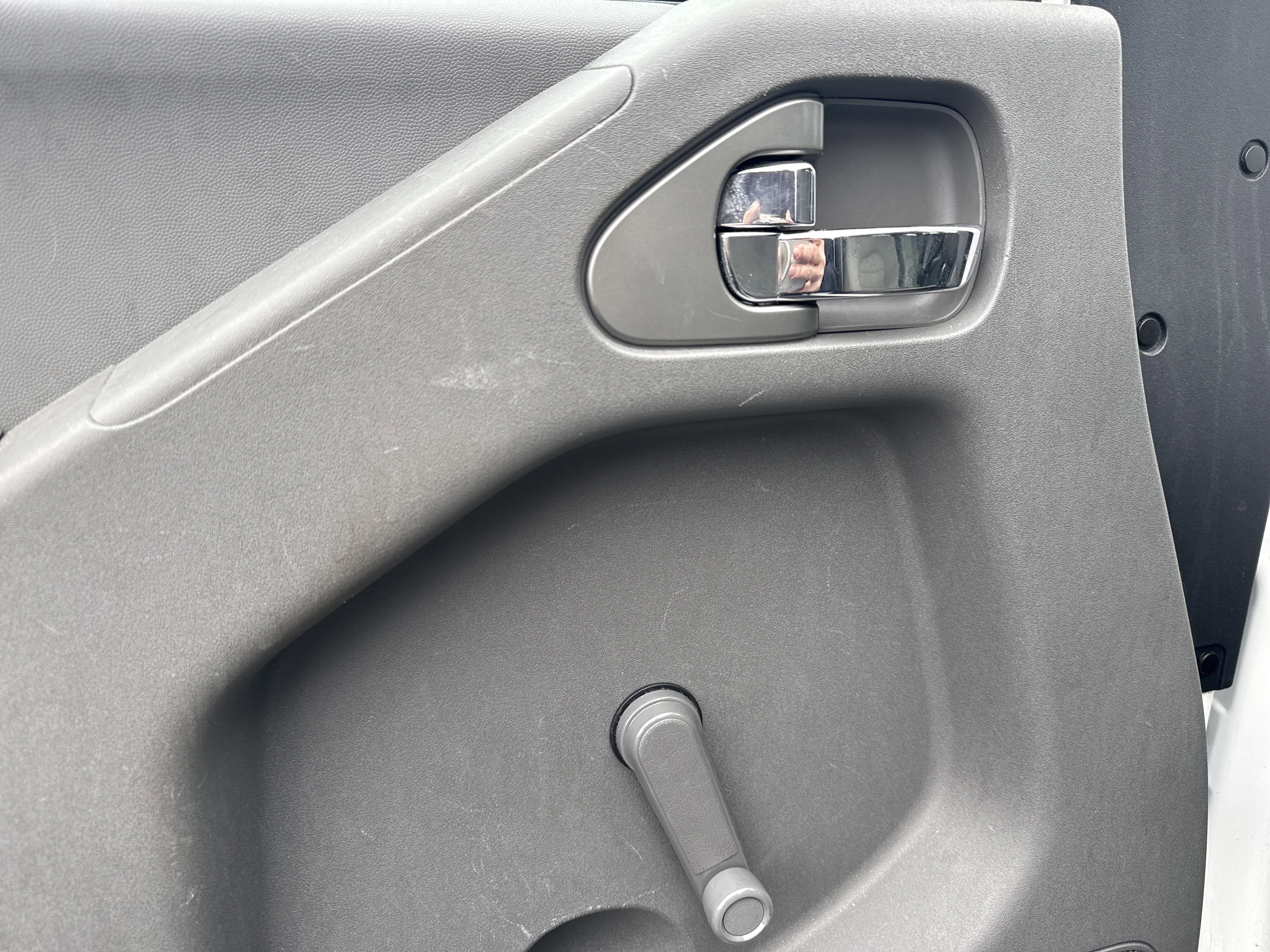 Used 2019 Nissan Frontier S image 13