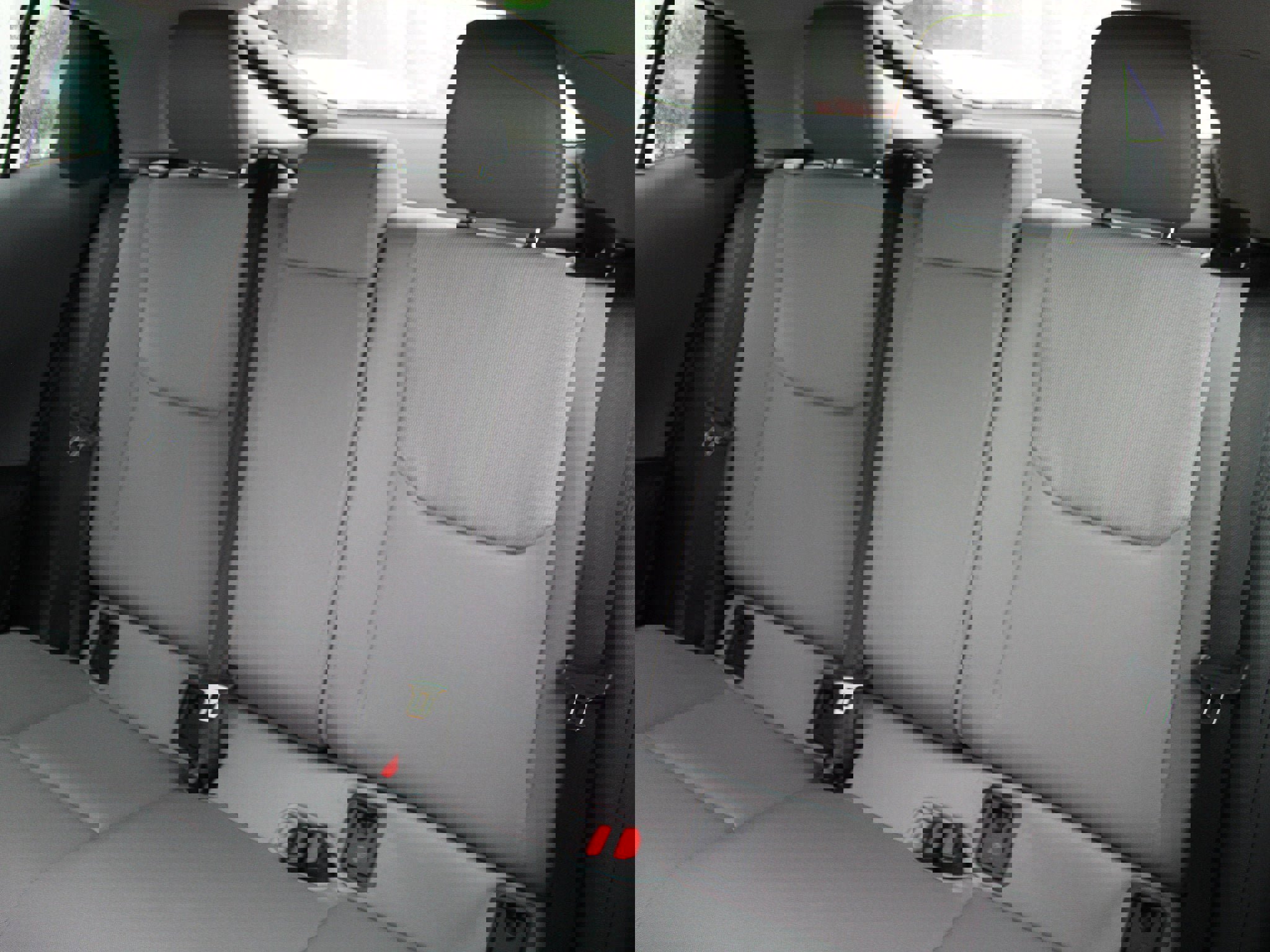 Used 2026 Toyota Prius LE FWD image 25