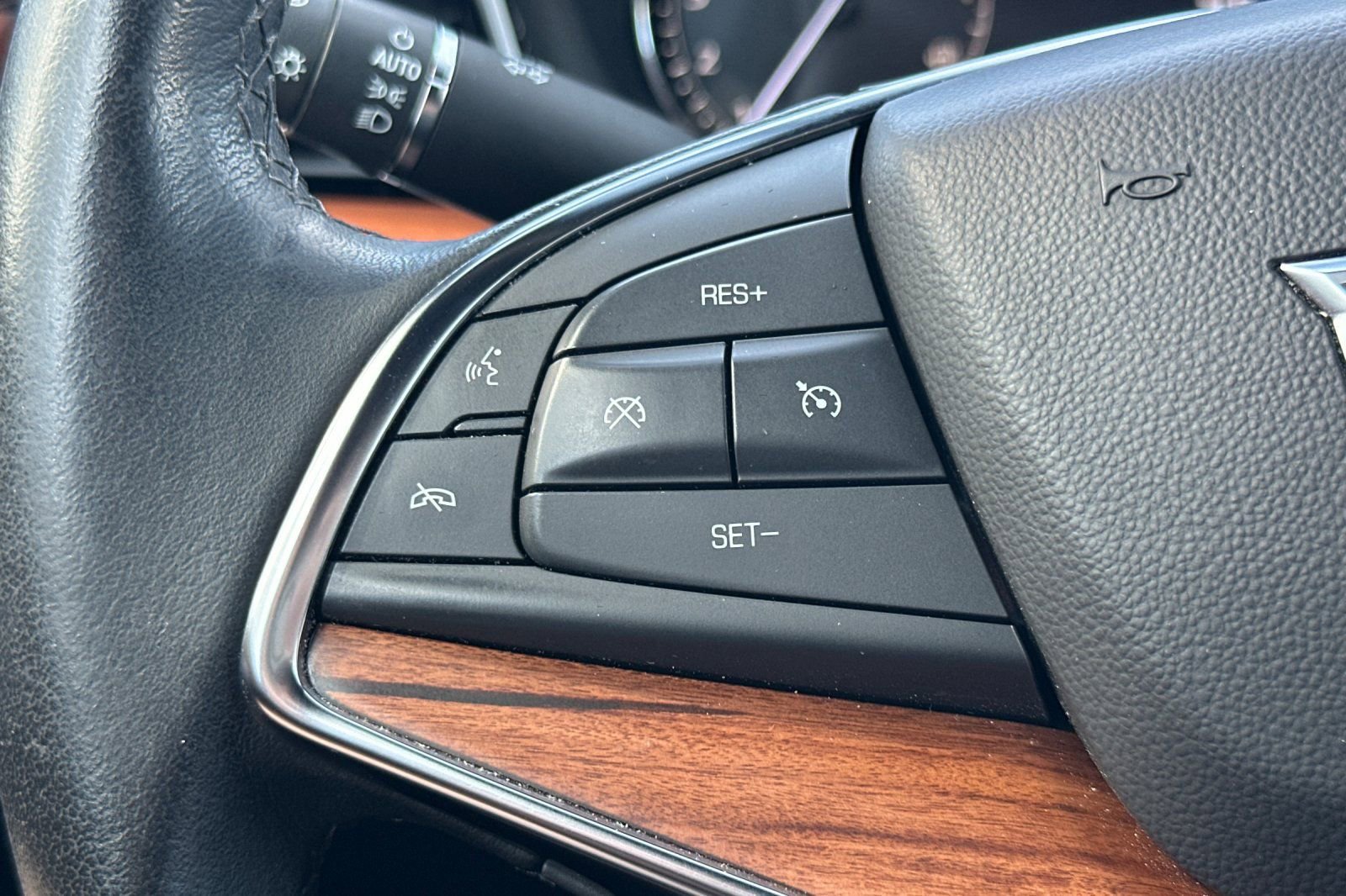 Certified 2023 Cadillac XT5 Premium Luxury image 36