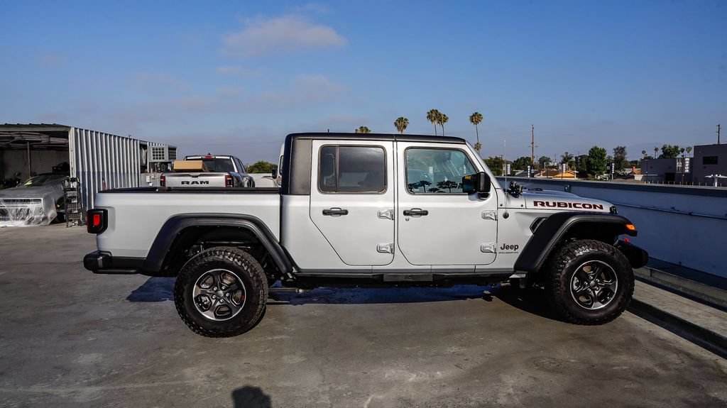 Used 2023 Jeep Gladiator Rubicon w/ Trailer Tow Package AWD/4WD image 13