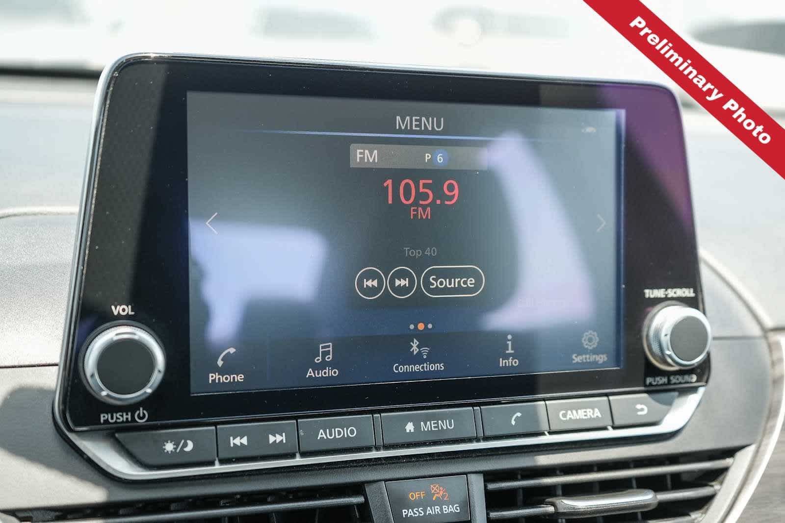 Used 2025 Nissan Altima 2.5 SV FWD image 19
