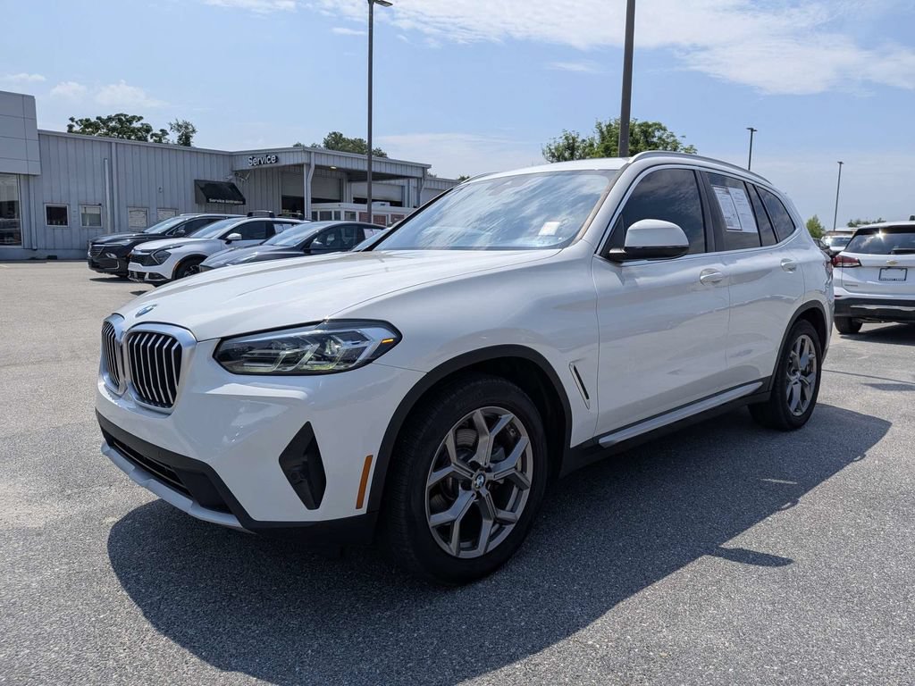 Used 2023 BMW X3 xDrive30i w/ Convenience Package AWD/4WD image 7