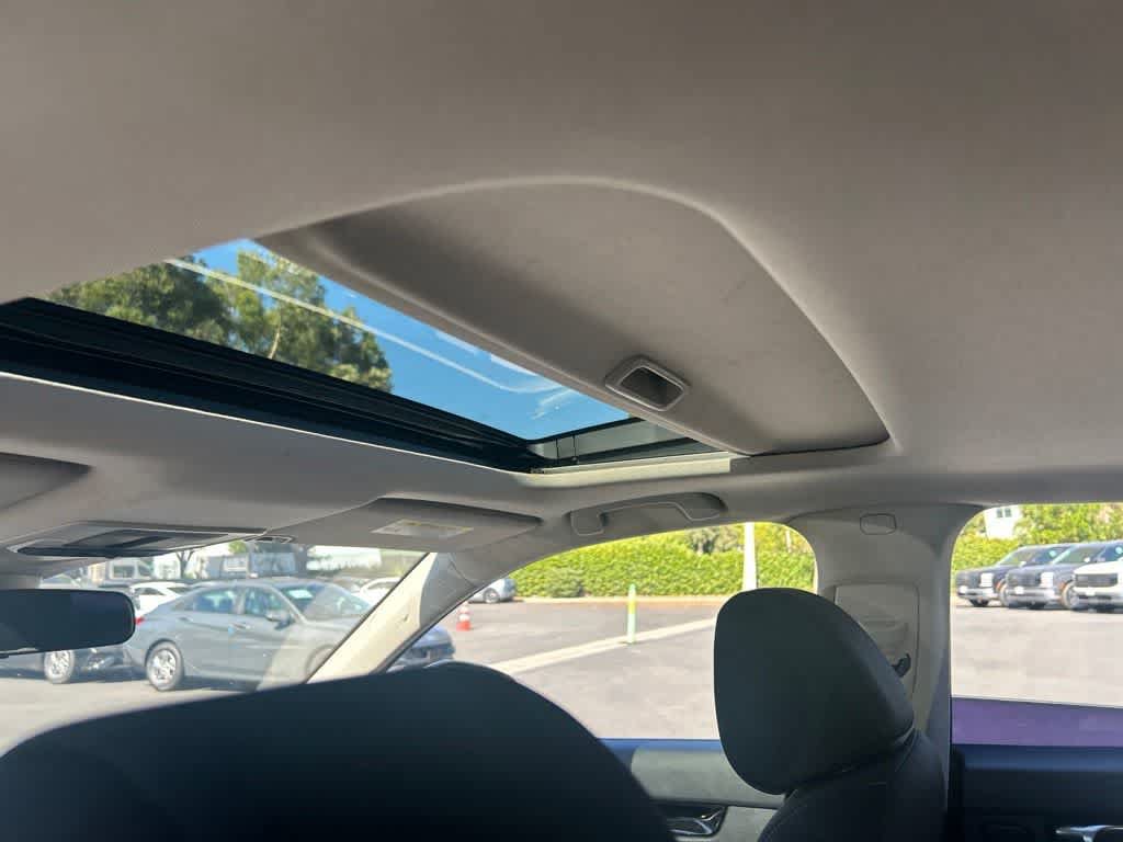 Used 2022 Honda Civic EX image 7