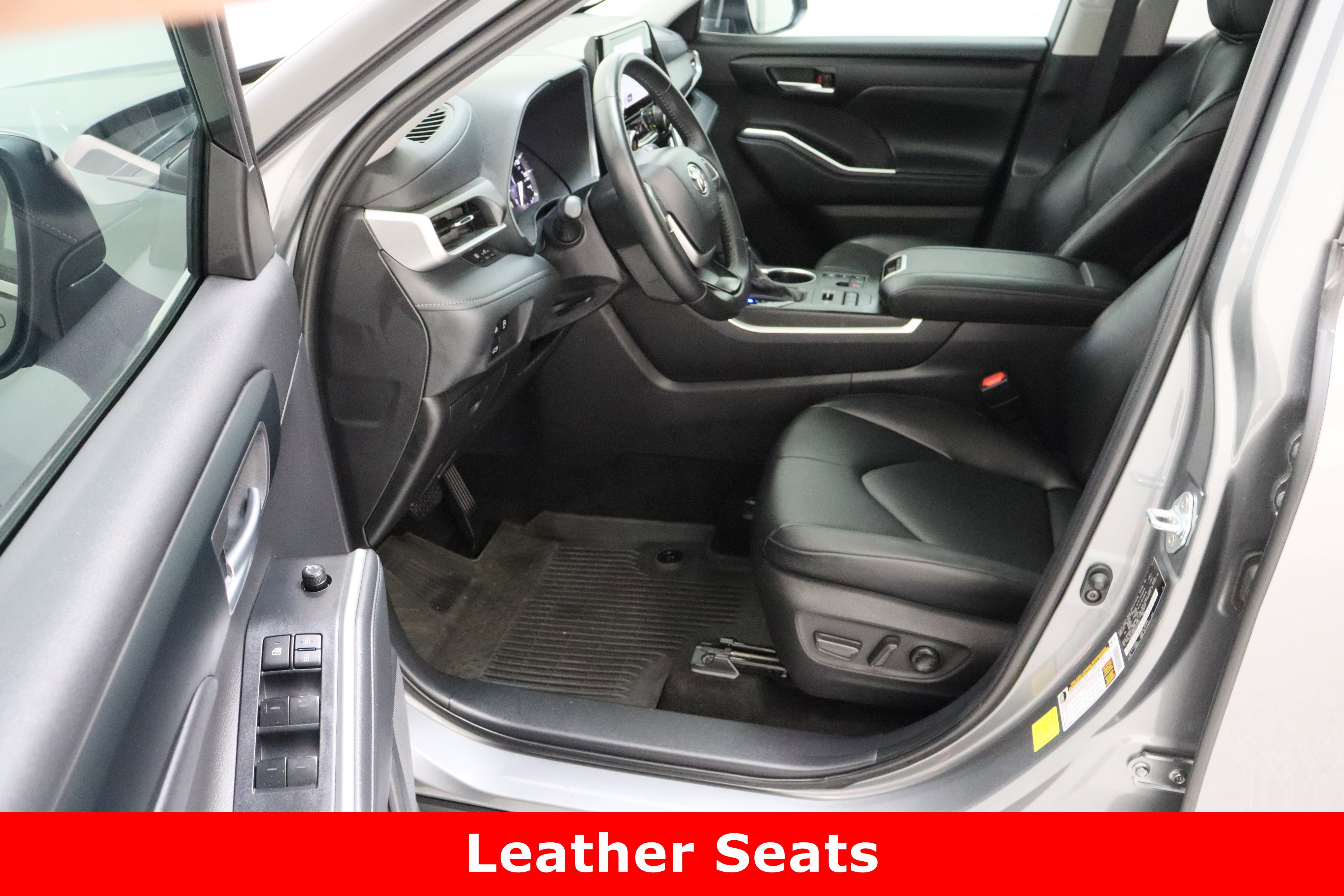 Certified 2025 Toyota Highlander XLE AWD/4WD image 14