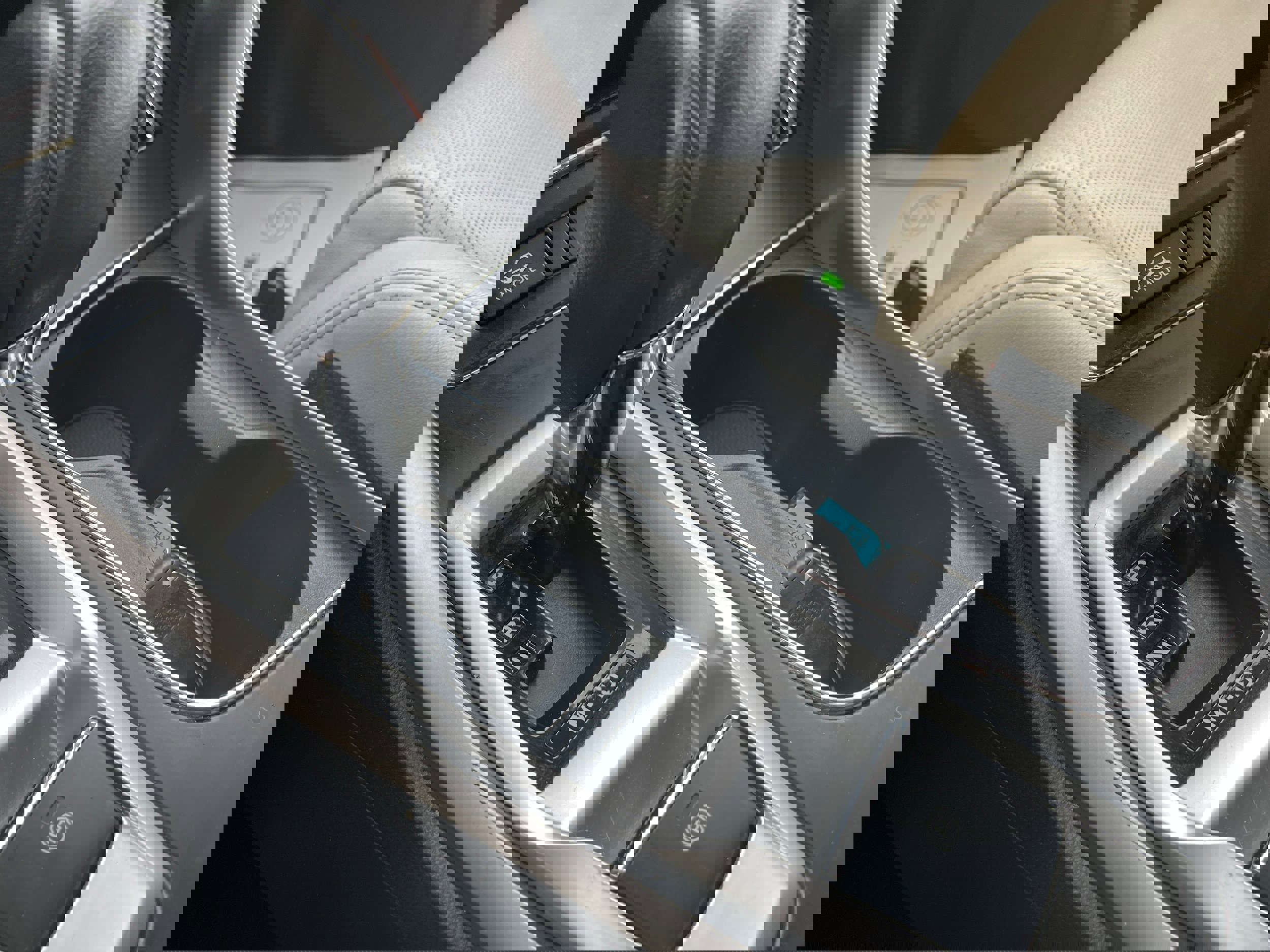 Used 2020 Subaru Ascent Limited image 17