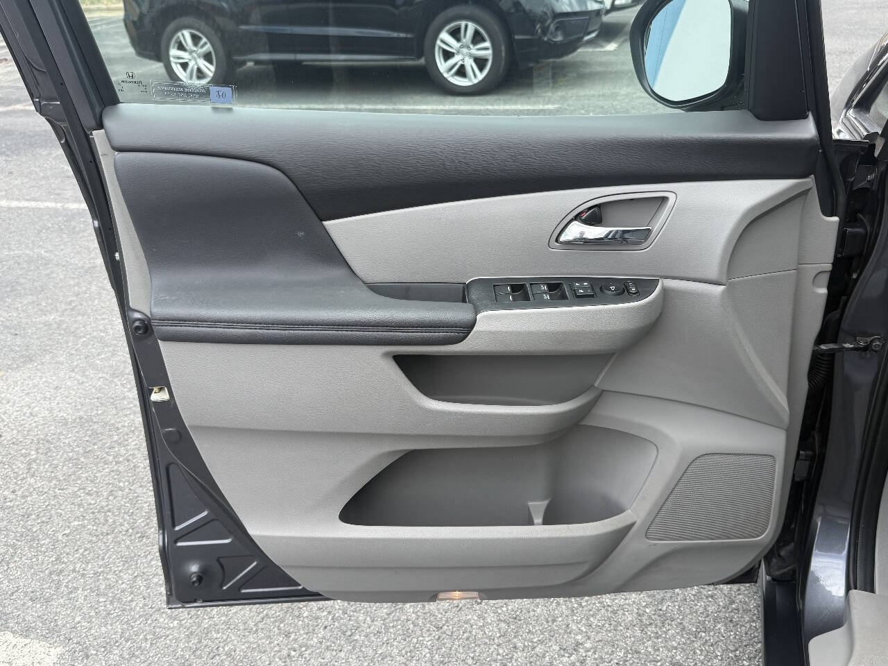 Used 2017 Honda Odyssey EX-L image 9