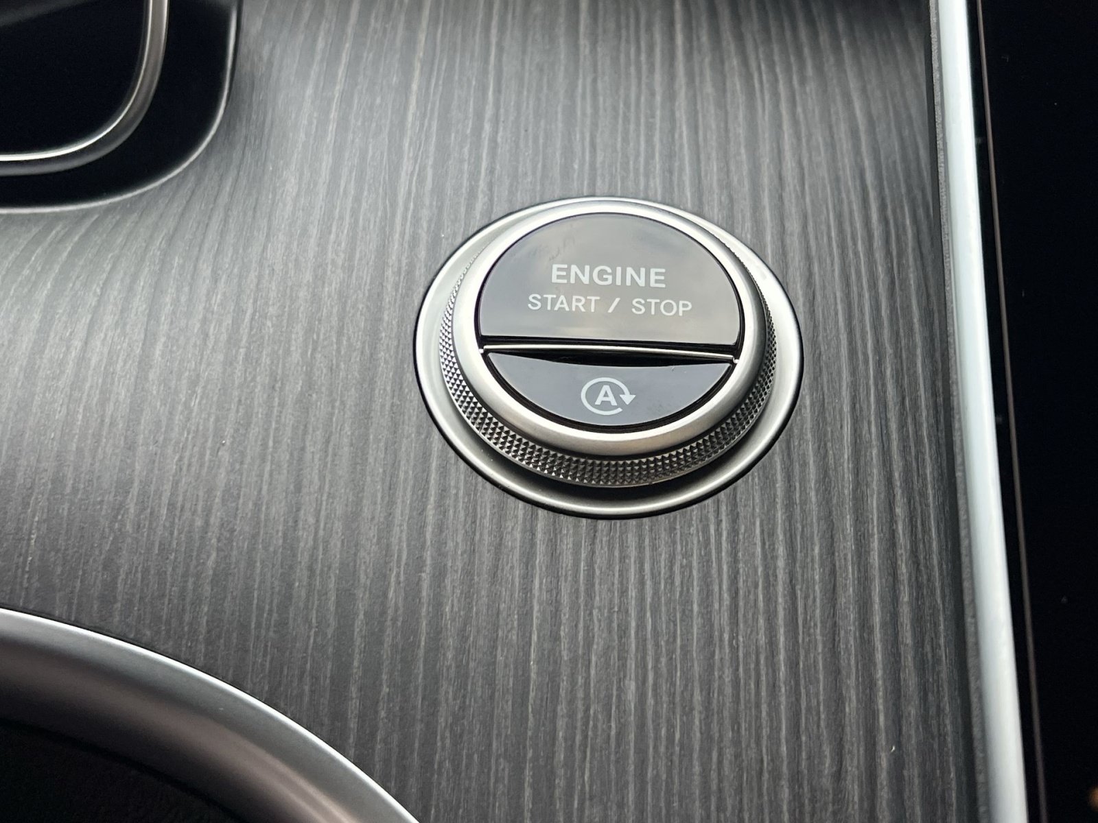 New 2026 Mercedes-Benz C 300 4MATIC Sedan image 38