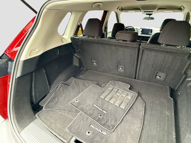 Used 2023 Nissan Rogue S image 23