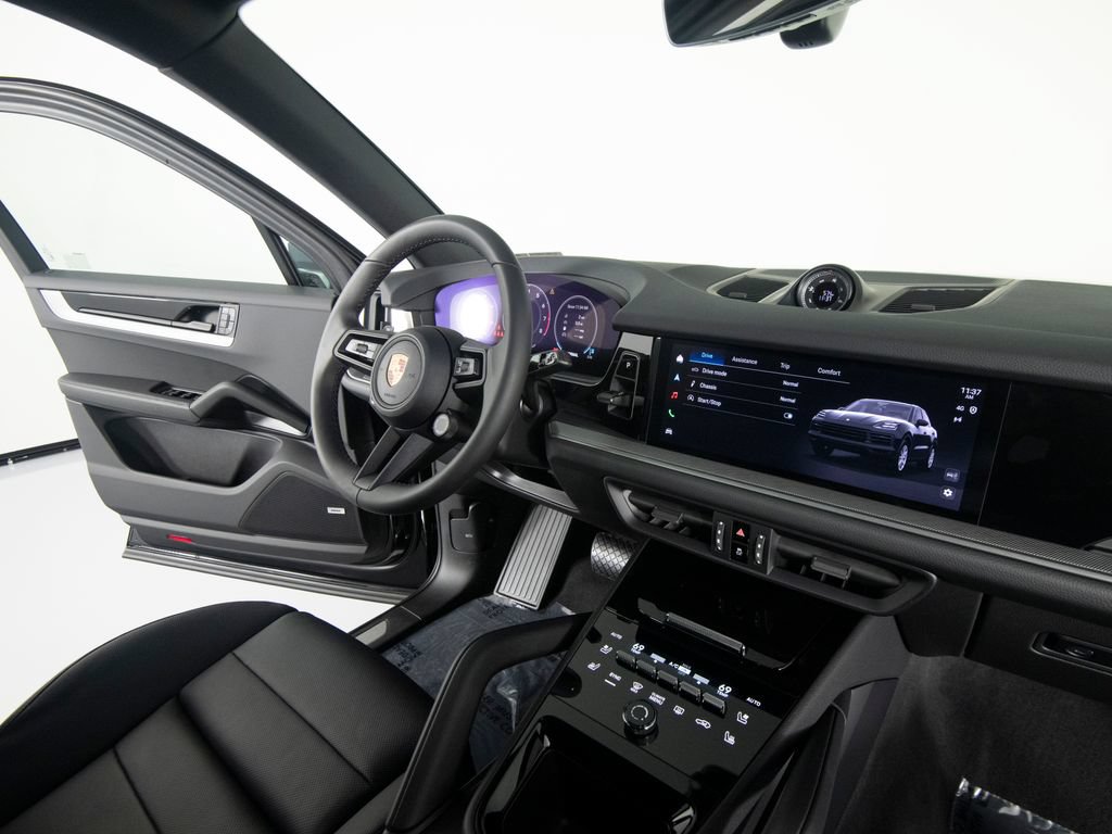 New 2026 Porsche Cayenne AWD/4WD image 34