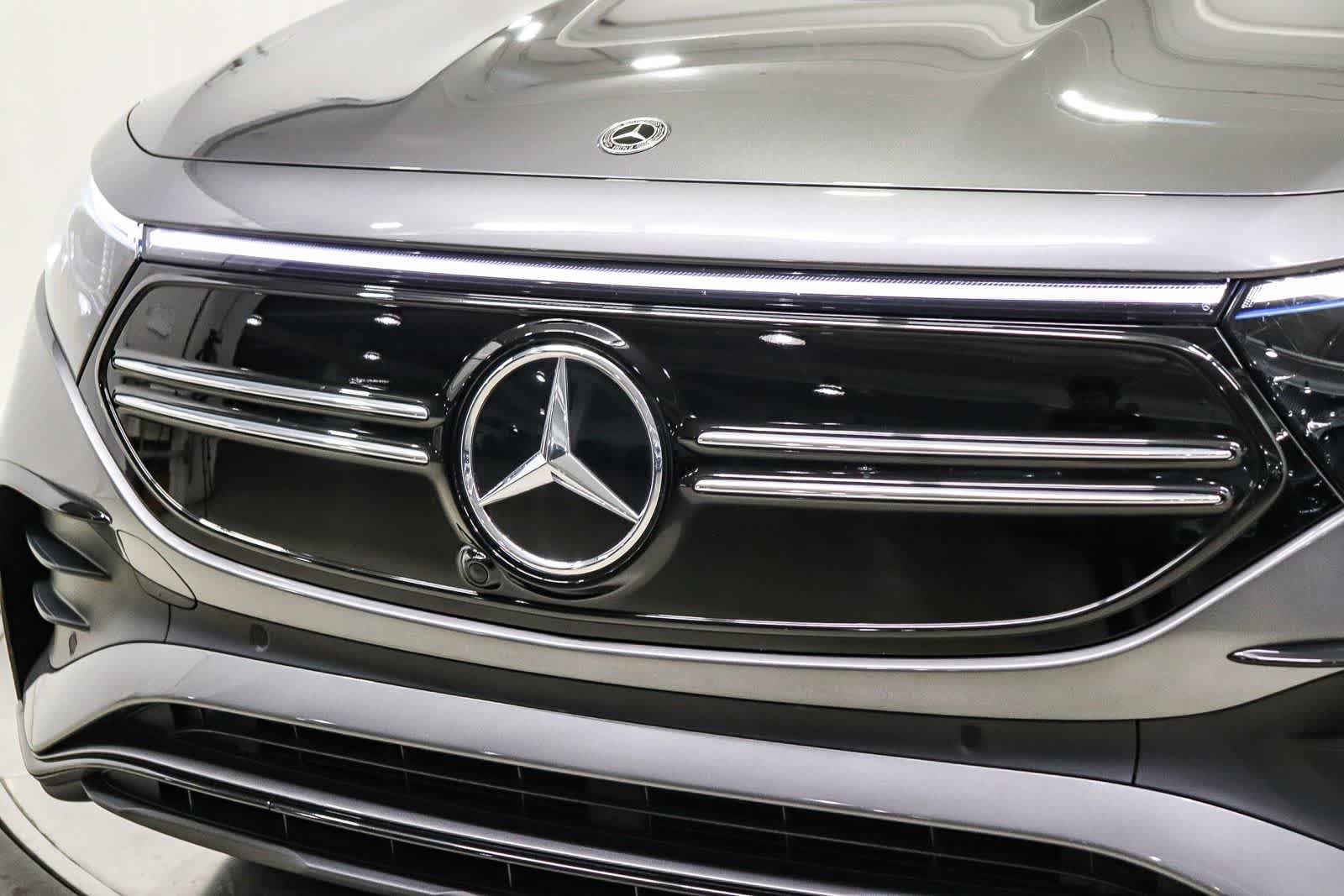 Certified 2023 Mercedes-Benz EQB 350 4MATIC SUV image 8