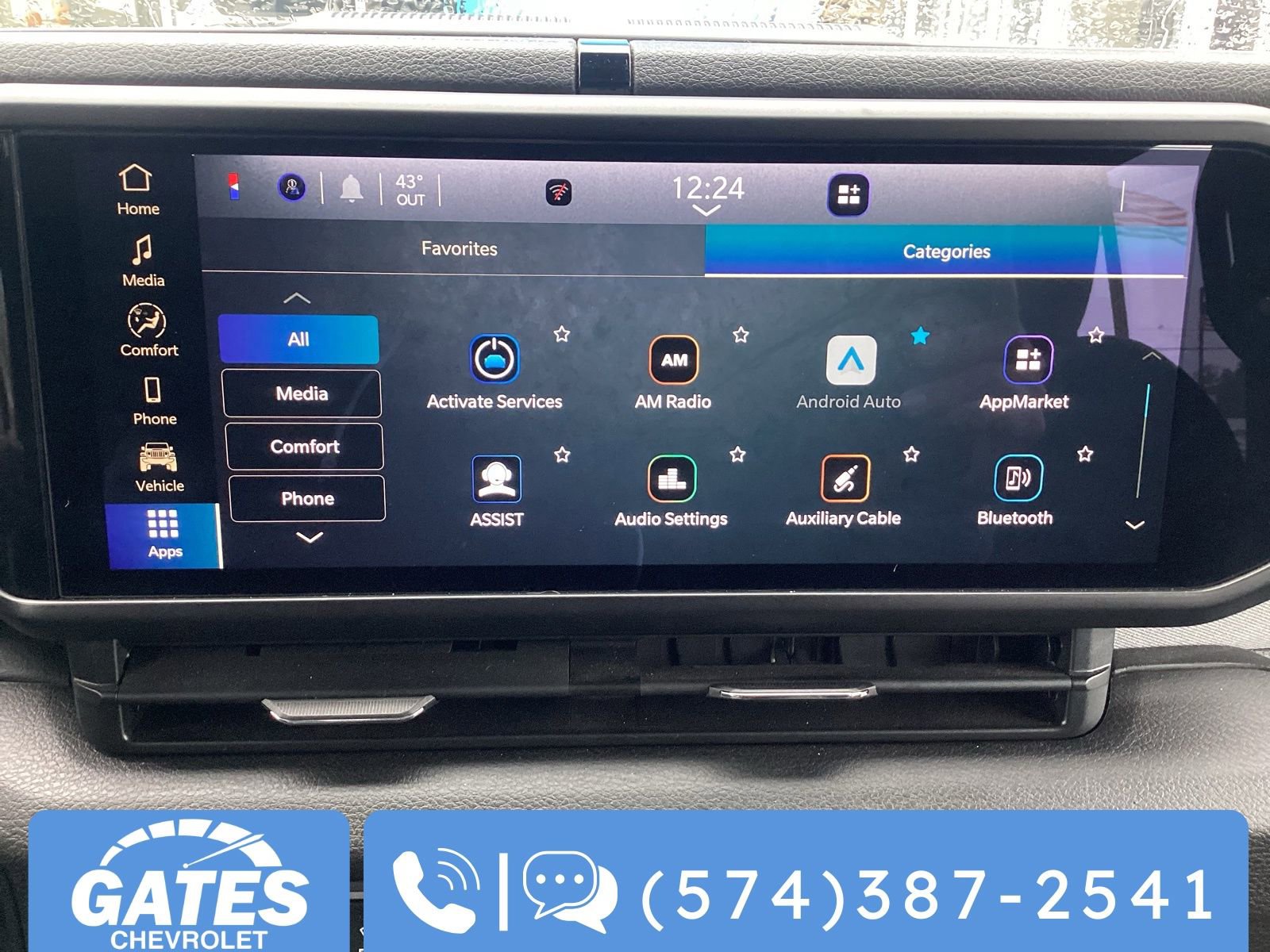 Used 2024 Jeep Gladiator Sport image 3