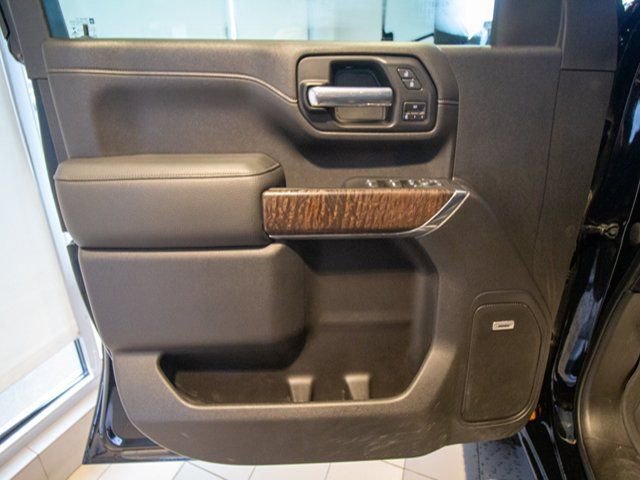 Used 2020 GMC Sierra 3500 Denali w/ Denali Ultimate Package image 8