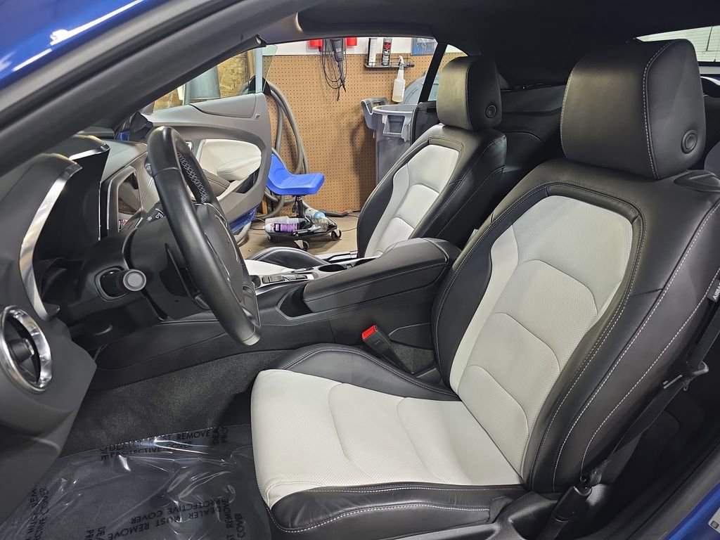 Used 2024 Chevrolet Camaro LT w/ Technology Package RWD image 13