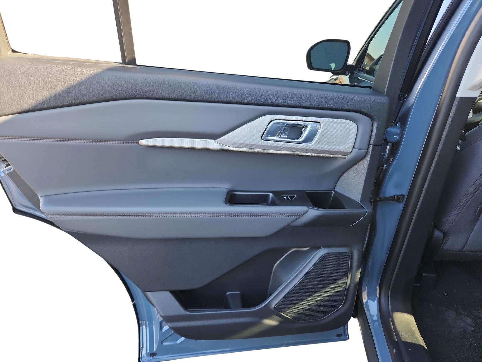 New 2026 Ford Explorer Active image 25