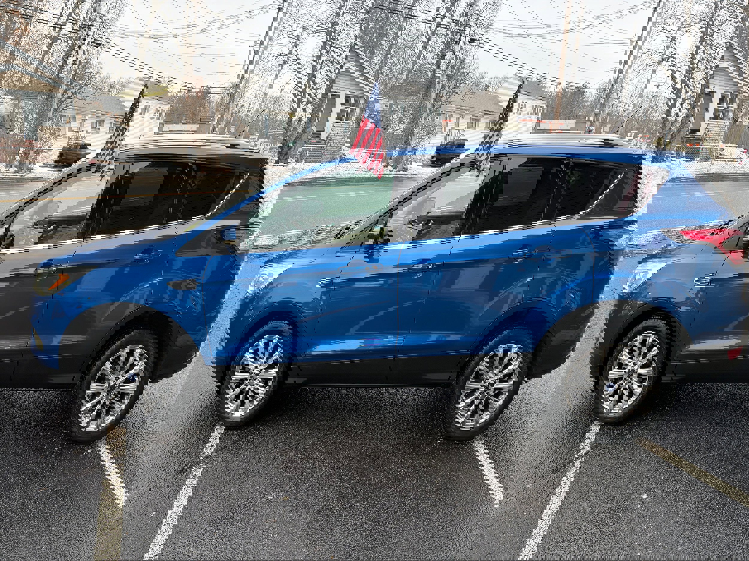 Used 2017 Ford Escape Titanium image 8