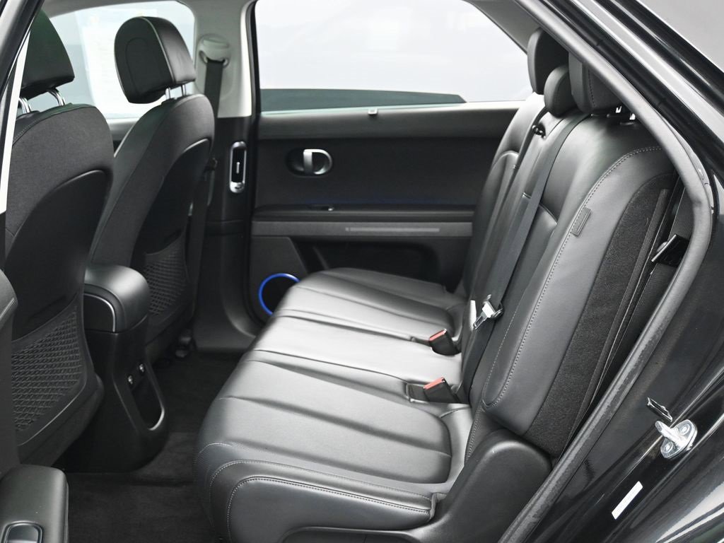 Used 2024 Hyundai Ioniq 5 Limited image 35