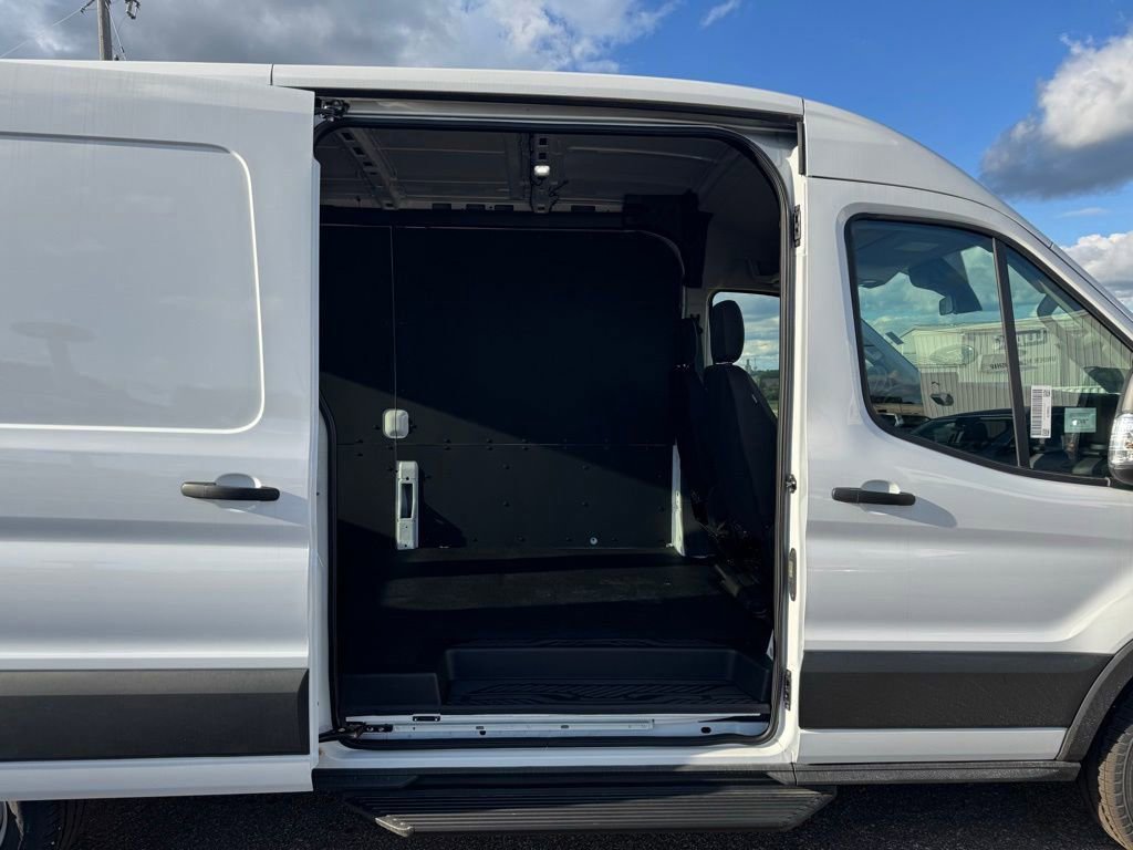 New 2025 Ford Transit 250 148 Medium Roof Extended AWD w/ Load Area Protection Package image 3