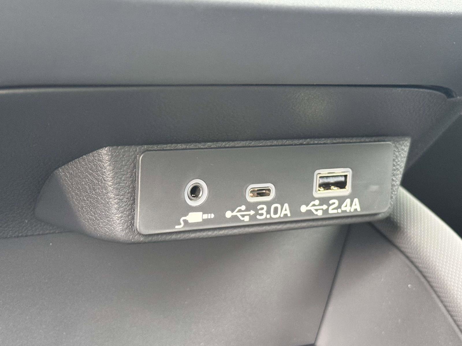 New 2025 Subaru Forester Limited image 13