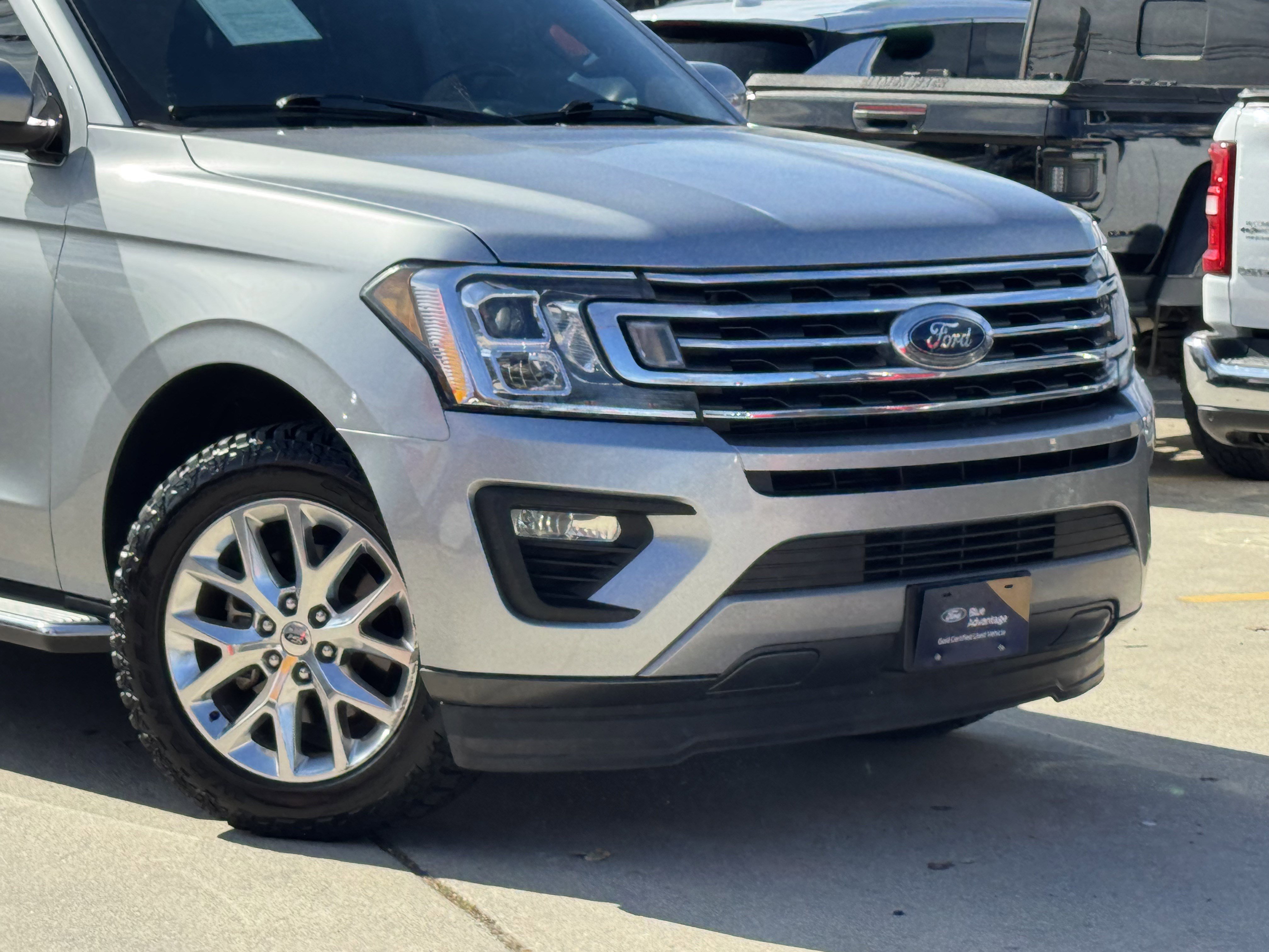 Certified 2021 Ford Expedition XLT image 2
