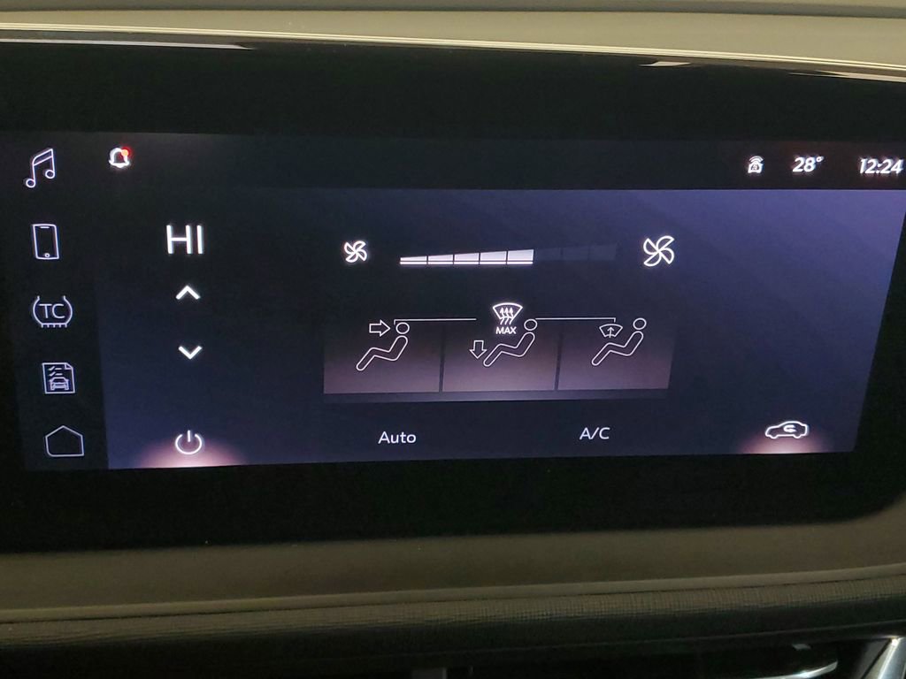 Used 2025 Buick Envista Preferred image 21