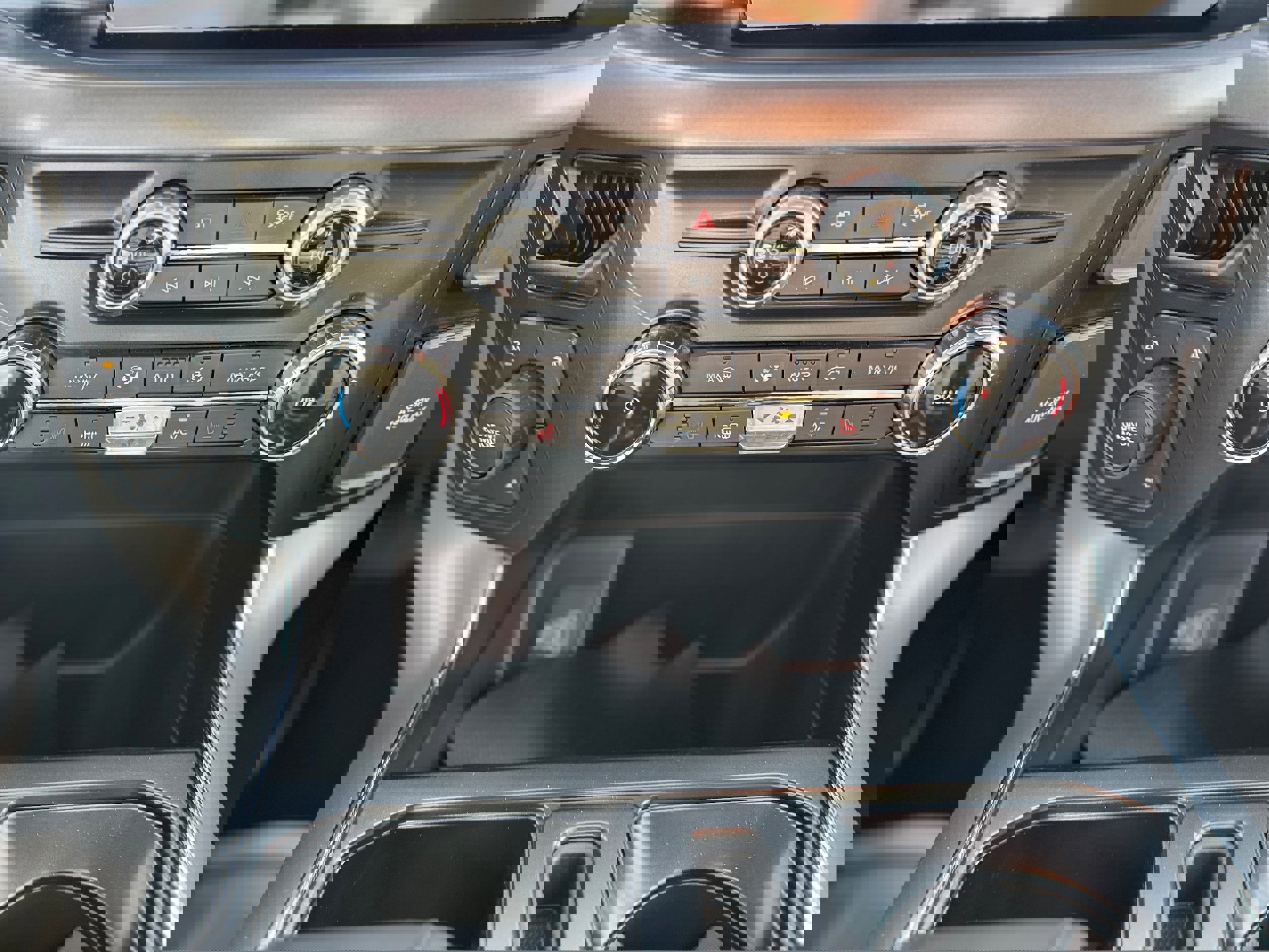 New 2025 Ford F150 XLT w/ Equipment Group 302A MID image 21