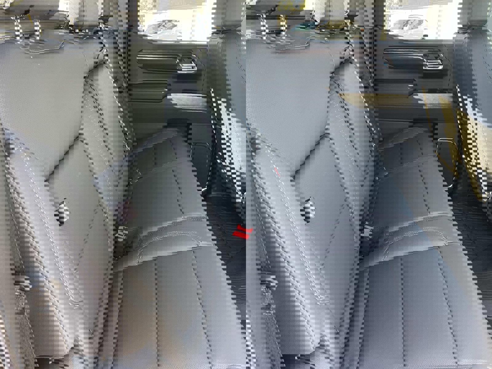 New 2026 GMC Sierra 1500 SLT w/ SLT Premium Package image 26