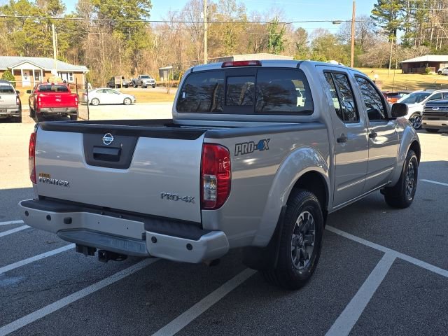 Used 2018 Nissan Frontier PRO-4X image 6
