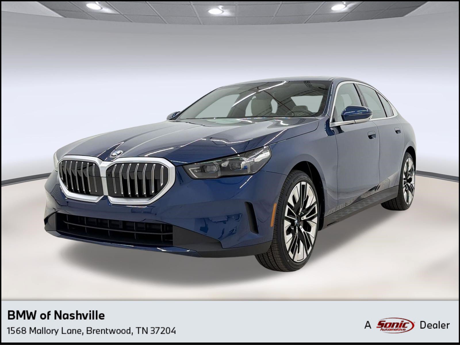 New 2026 BMW 530i RWD image 1