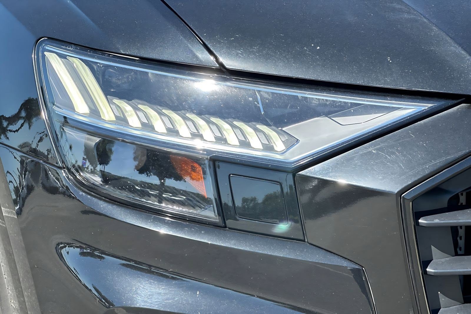 Used 2022 Audi SQ8 Prestige w/ Prestige Package image 9