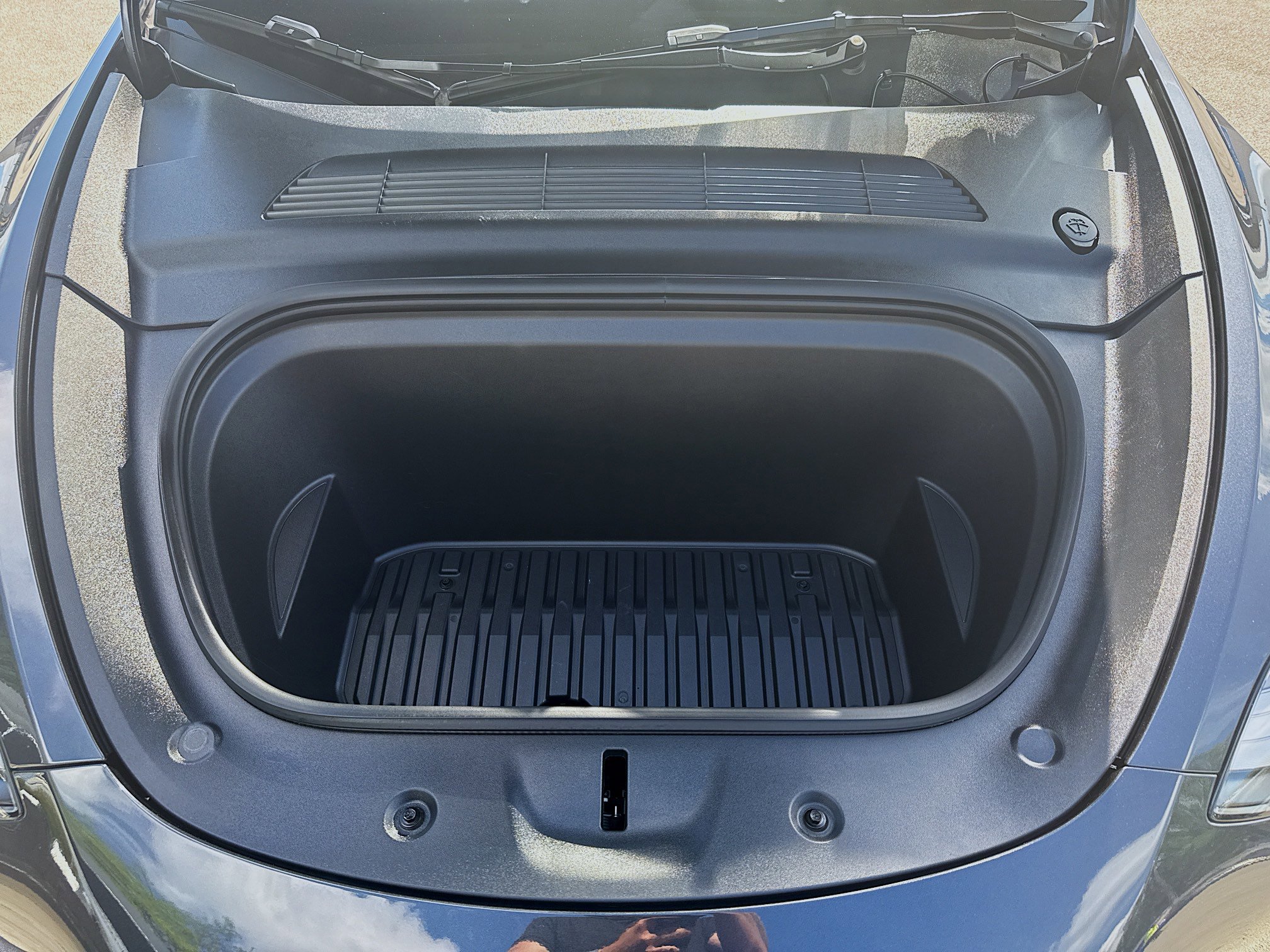 Used 2024 Tesla Model Y Long Range RWD image 34