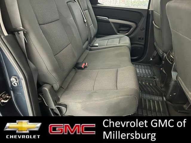 Used 2015 Nissan Titan SV w/ SV Value Truck Package image 35